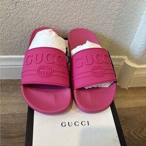 Gucci Pink Logo Slides